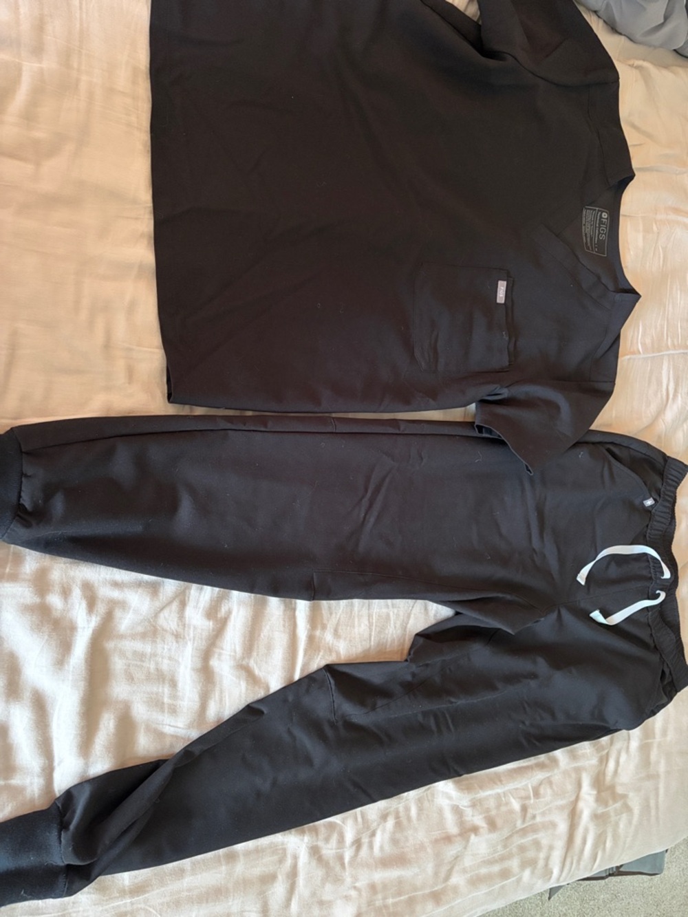 Figs Men's Black Scrub Set - Top & Jogger Pants